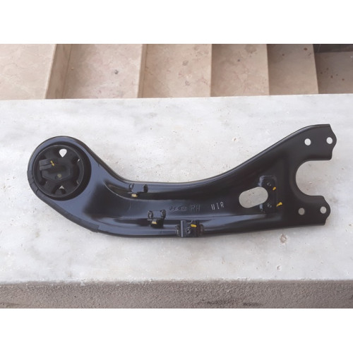 DENGE KOLU ARKA ALT SAĞ HYUNDAI İX35 KIA SPORTAGE 2011-2015